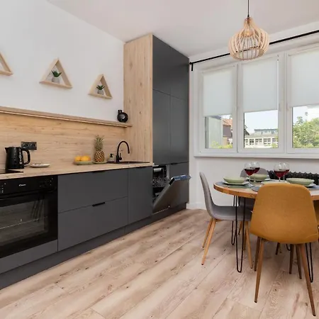 Heart Of The 3 Maja By Renters Appartement Gdynia